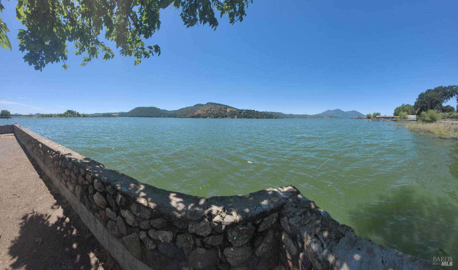Detail Gallery Image 15 of 20 For 2288 Cove View Dr, Clearlake,  CA 95424 - – Beds | – Baths