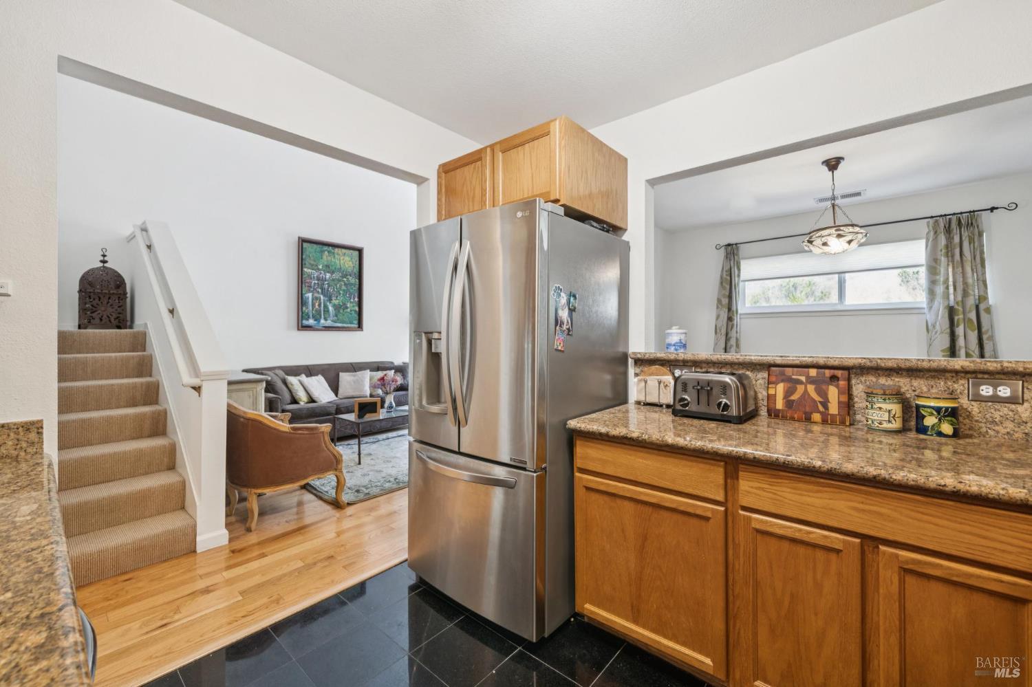 Detail Gallery Image 25 of 46 For 35 Buckelew St, Sausalito,  CA 94965 - 3 Beds | 2 Baths