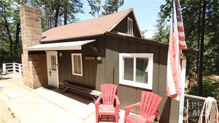 Detail Gallery Image 2 of 18 For 10354 Mulberry St St, Loch Lomond,  CA 95461 - 2 Beds | 1 Baths