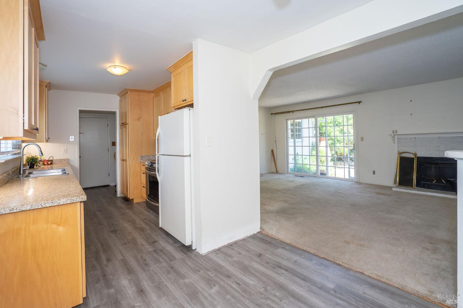 Detail Gallery Image 2 of 79 For 1736 Ensenada Ct, Santa Rosa,  CA 95401 - 3 Beds | 2 Baths