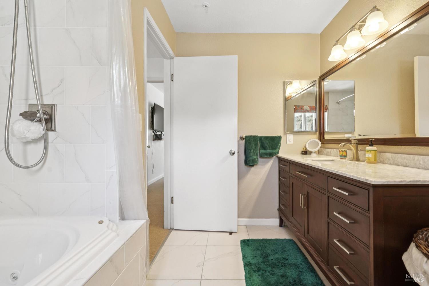 Detail Gallery Image 31 of 46 For 35 Buckelew St, Sausalito,  CA 94965 - 3 Beds | 2 Baths