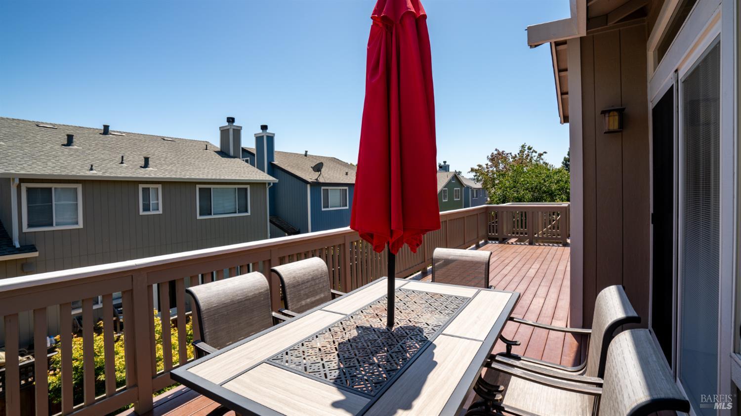 Detail Gallery Image 19 of 34 For 1205 Mateo Dr, Rohnert Park,  CA 94928 - 3 Beds | 2/1 Baths