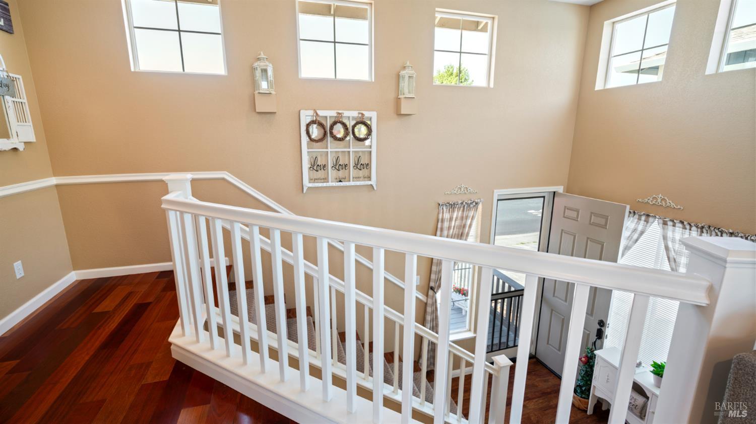 Detail Gallery Image 21 of 34 For 1205 Mateo Dr, Rohnert Park,  CA 94928 - 3 Beds | 2/1 Baths