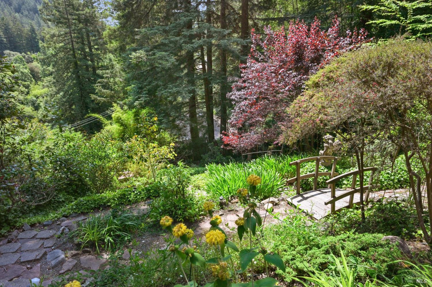 Detail Gallery Image 32 of 46 For 17815 Old Monte Rio Rd, Guerneville,  CA 95446 - 2 Beds | 2 Baths