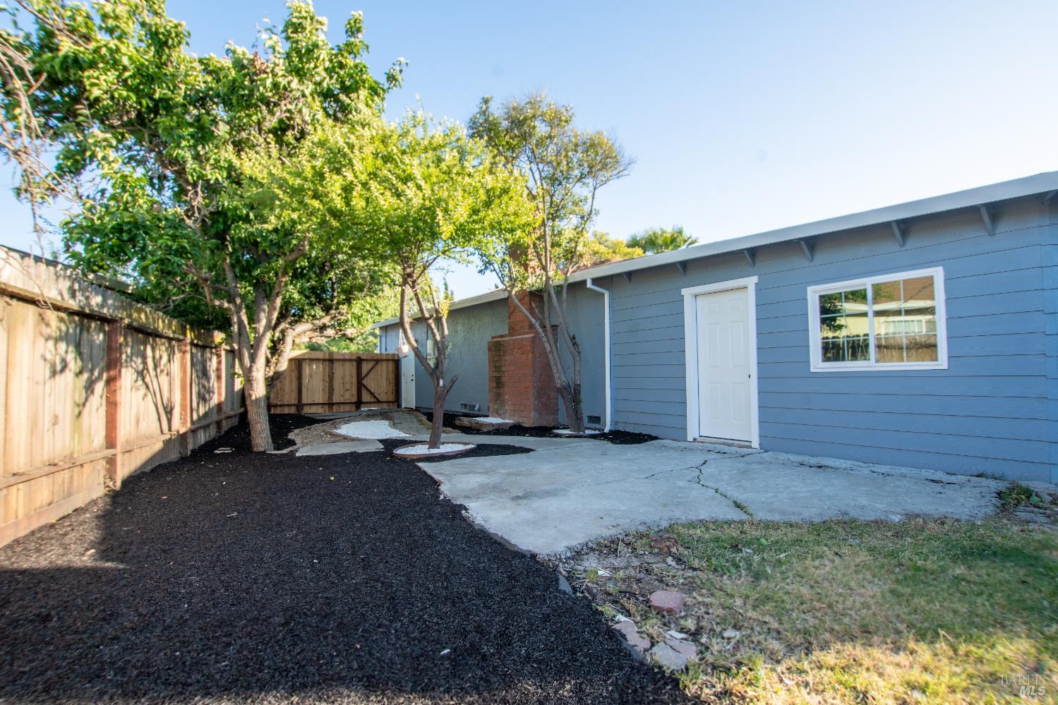 Detail Gallery Image 34 of 36 For 50 Montego Ct, Suisun City,  CA 94585 - 4 Beds | 2 Baths