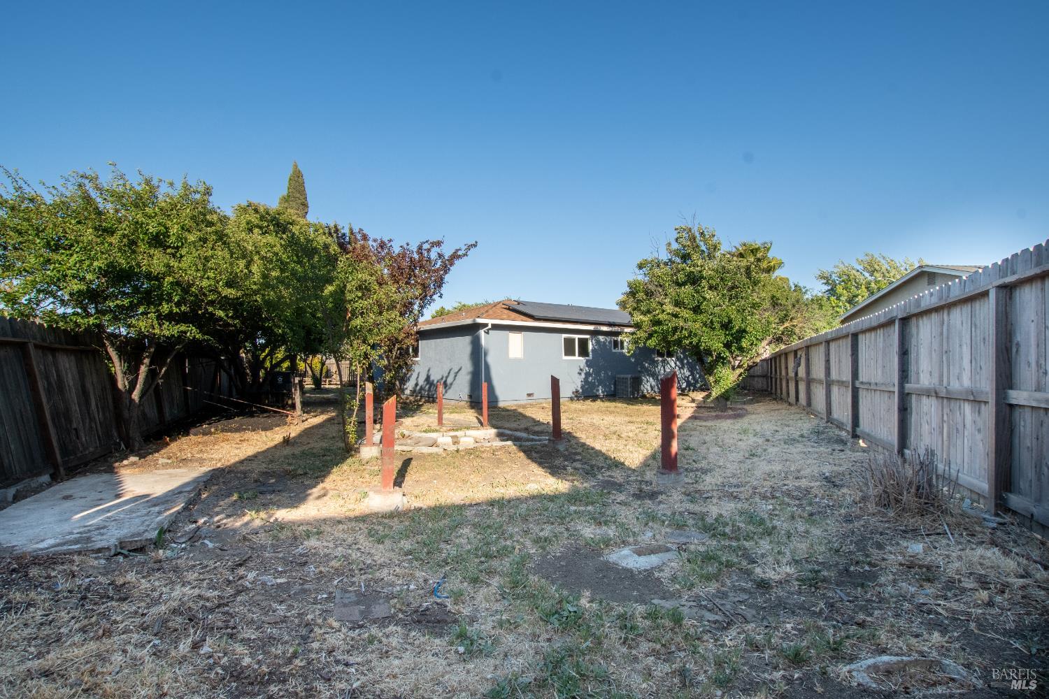 Detail Gallery Image 32 of 36 For 50 Montego Ct, Suisun City,  CA 94585 - 4 Beds | 2 Baths