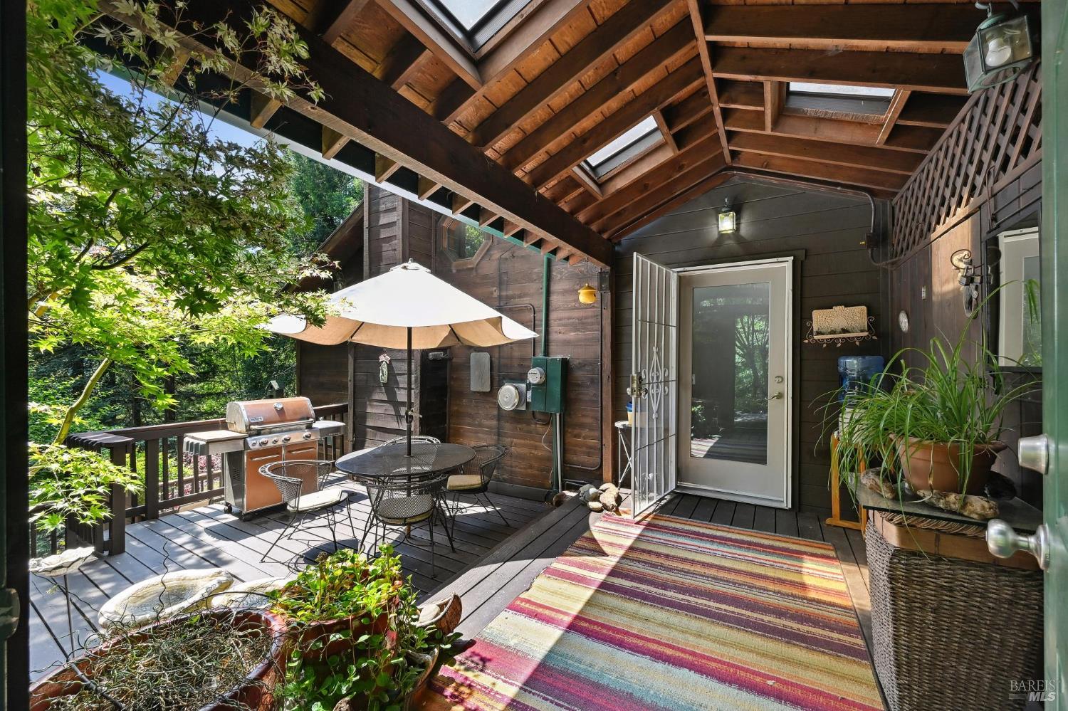 Detail Gallery Image 6 of 46 For 17815 Old Monte Rio Rd, Guerneville,  CA 95446 - 2 Beds | 2 Baths