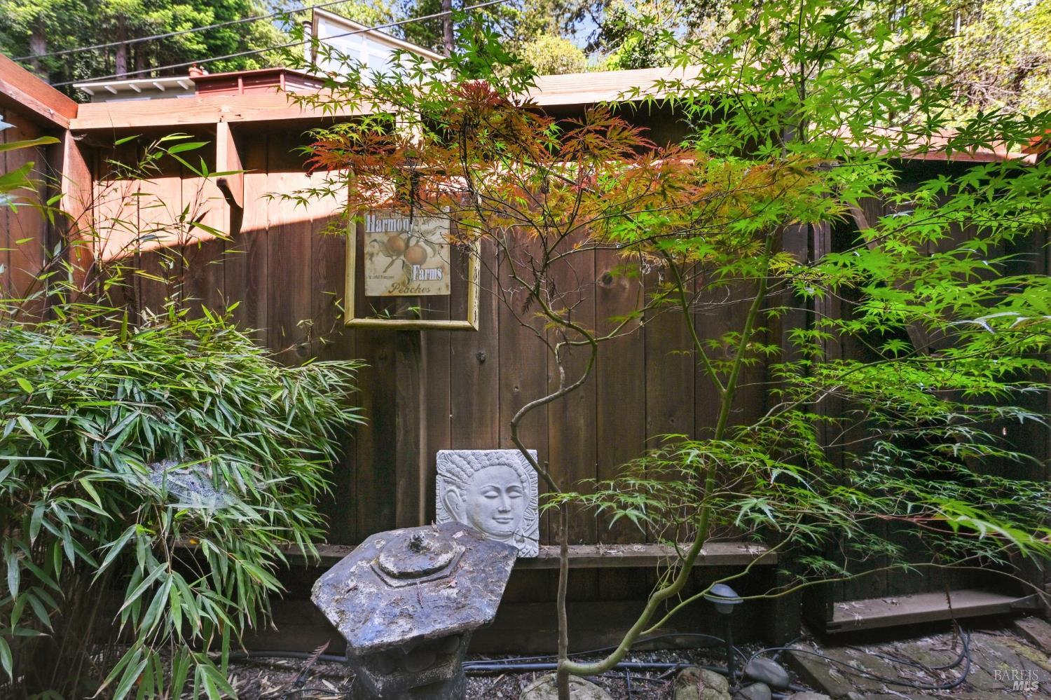 Detail Gallery Image 20 of 46 For 17815 Old Monte Rio Rd, Guerneville,  CA 95446 - 2 Beds | 2 Baths
