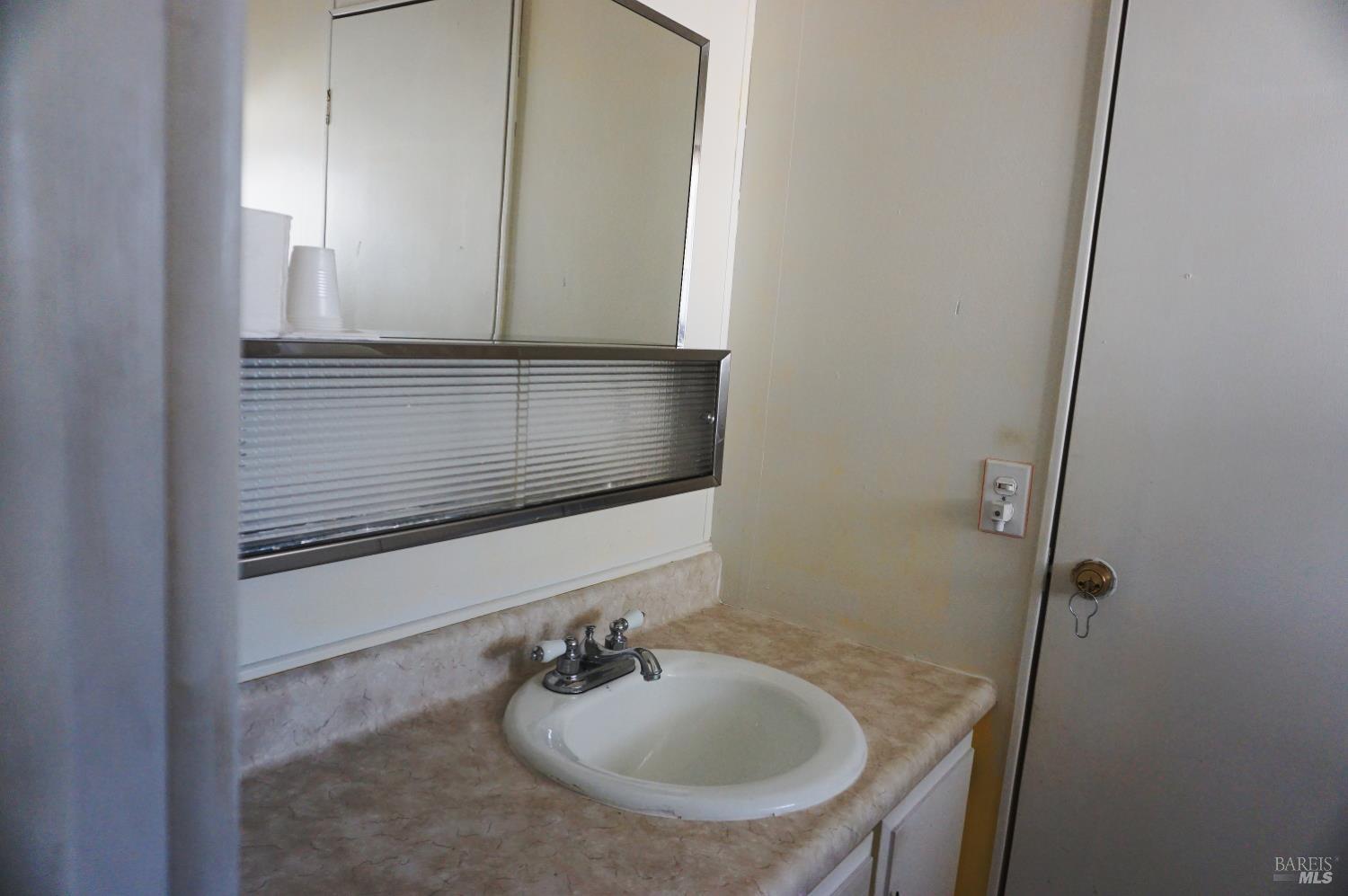 Detail Gallery Image 16 of 30 For 244 American Canyon Rd 56, American Canyon,  CA 94503 - 2 Beds | 2 Baths