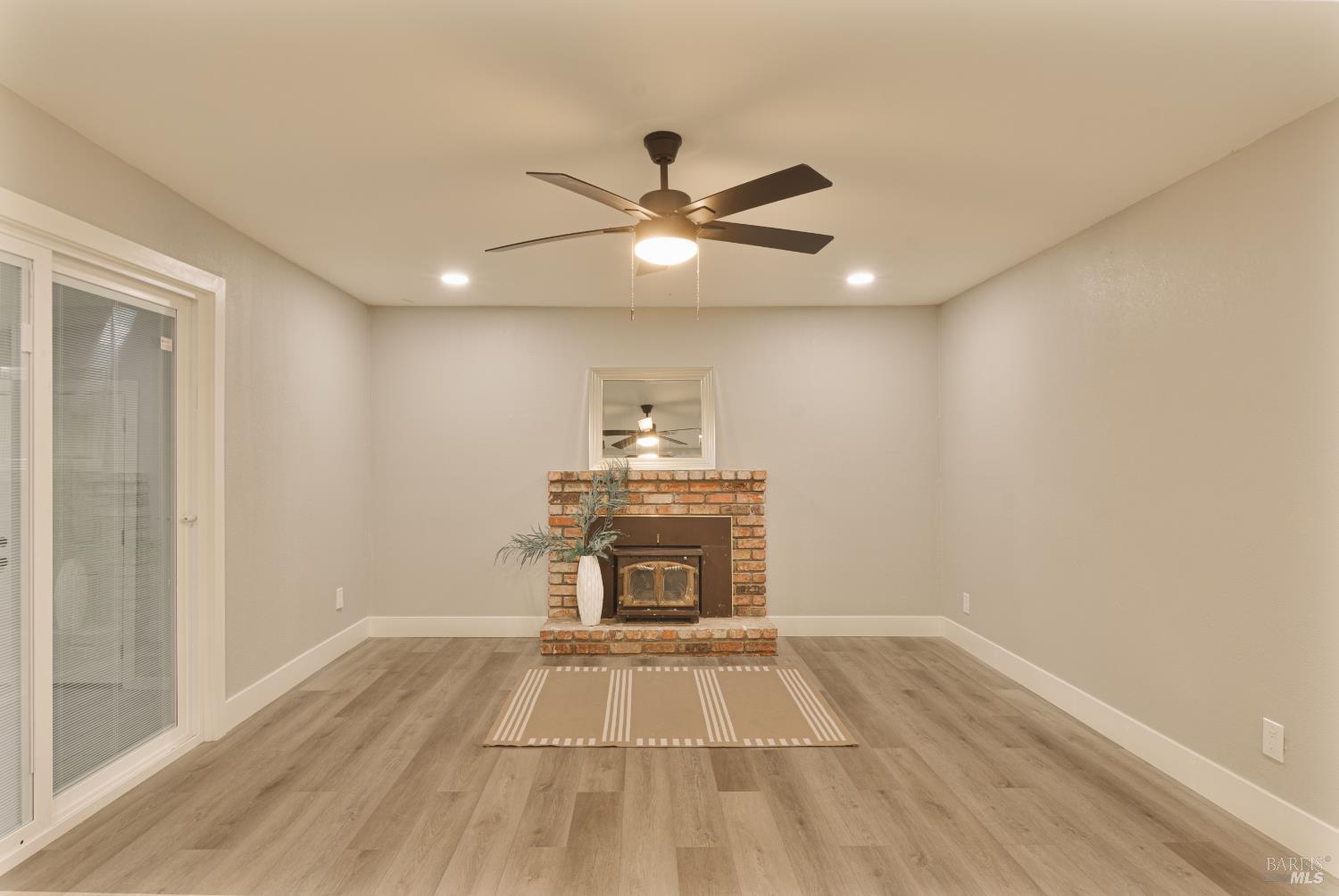 Detail Gallery Image 16 of 36 For 50 Montego Ct, Suisun City,  CA 94585 - 4 Beds | 2 Baths