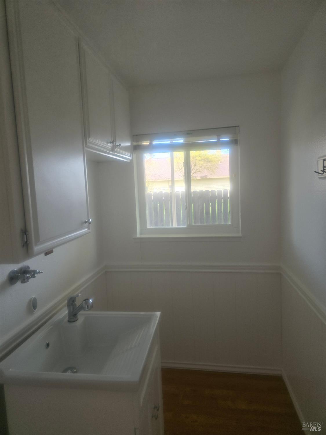 Detail Gallery Image 24 of 31 For 900 Bluejay Dr, Suisun City,  CA 94585 - 4 Beds | 2/1 Baths