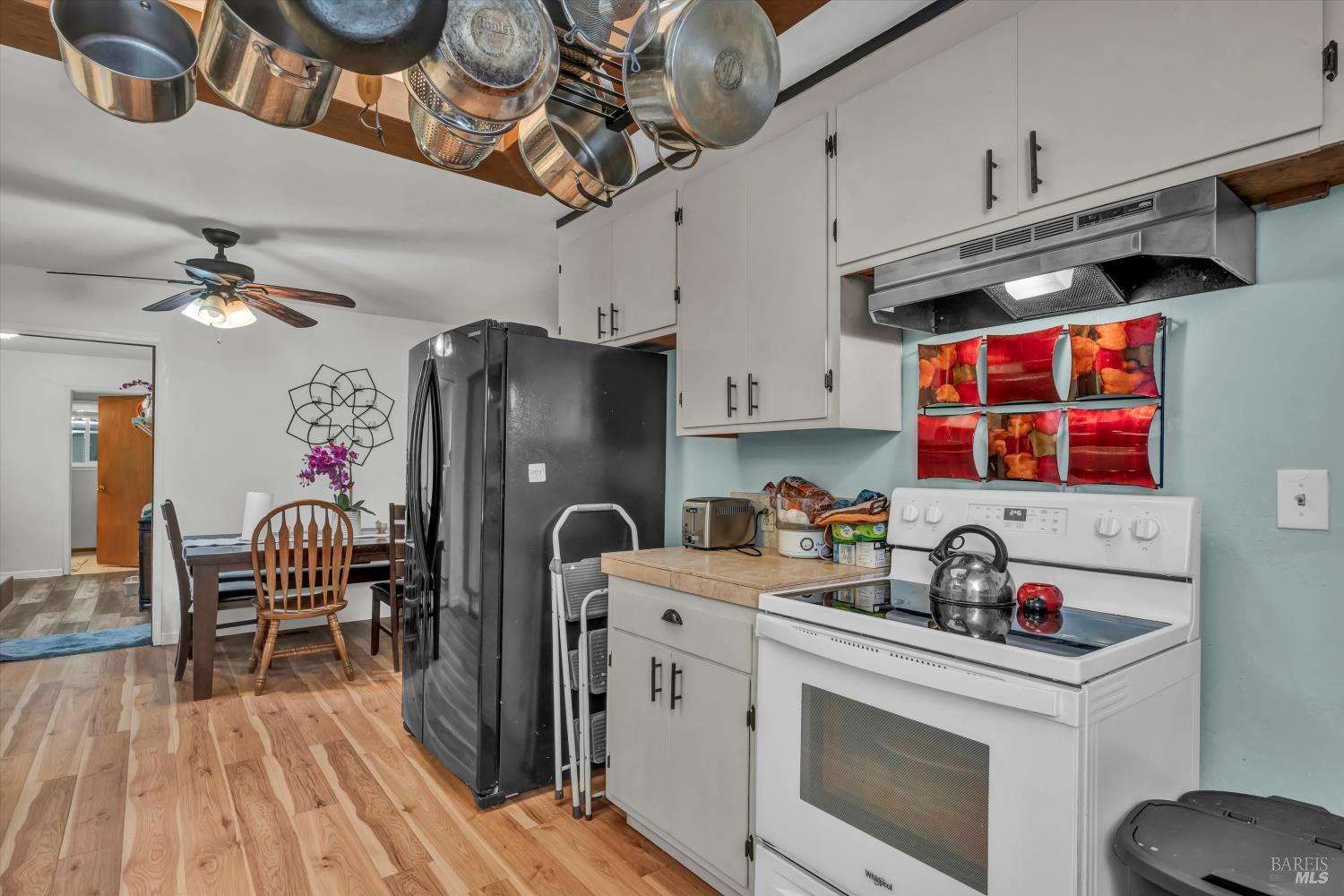 Detail Gallery Image 17 of 30 For 16820 Morgan Valley Rd, Lower Lake,  CA 95457 - 3 Beds | 2 Baths