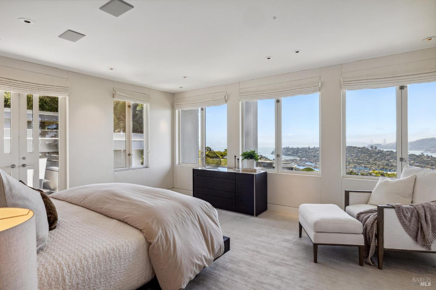 Detail Gallery Image 37 of 99 For 83 Mount Tiburon Rd, Tiburon,  CA 94920 - 6 Beds | 5/1 Baths