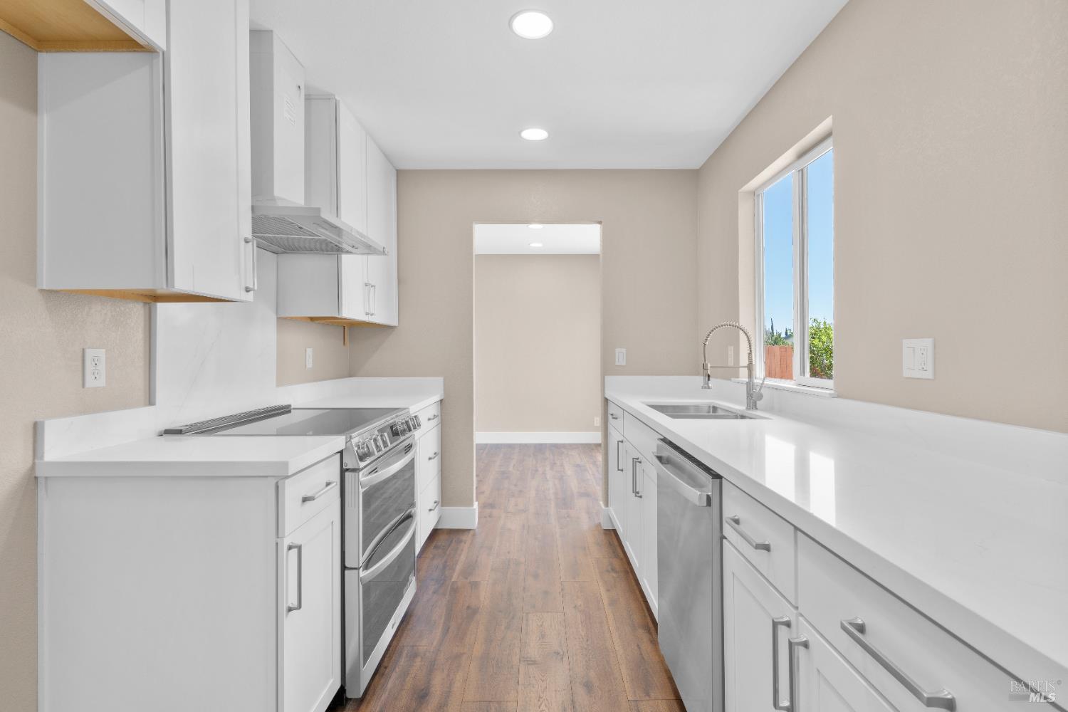 Hidden Cove Way, Suisun City, California image 19