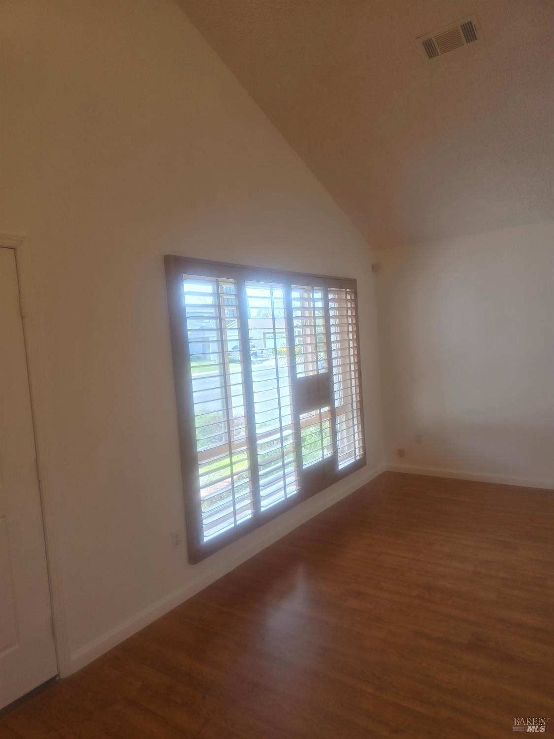 Detail Gallery Image 31 of 31 For 900 Bluejay Dr, Suisun City,  CA 94585 - 4 Beds | 2/1 Baths