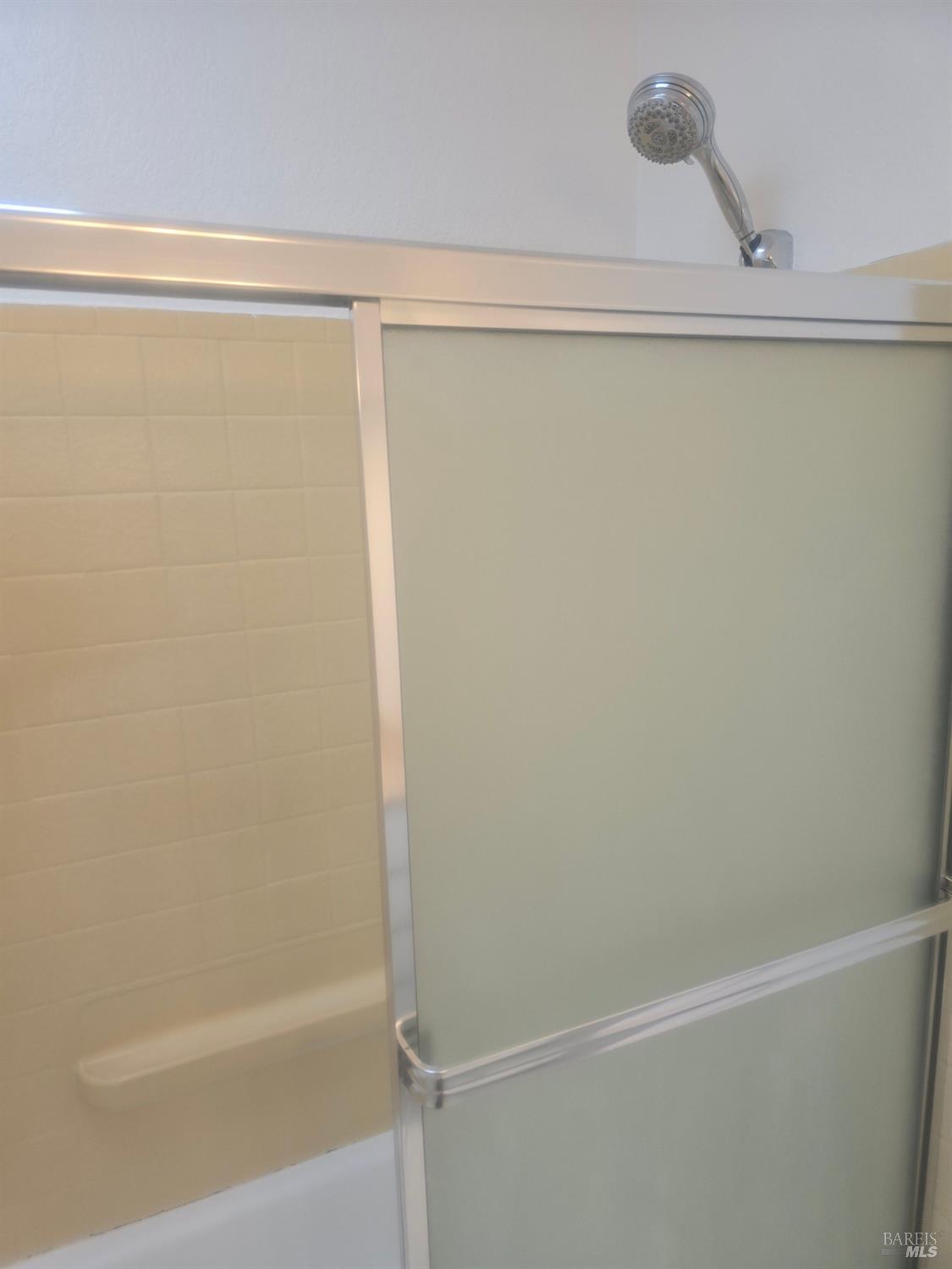 Detail Gallery Image 16 of 31 For 900 Bluejay Dr, Suisun City,  CA 94585 - 4 Beds | 2/1 Baths
