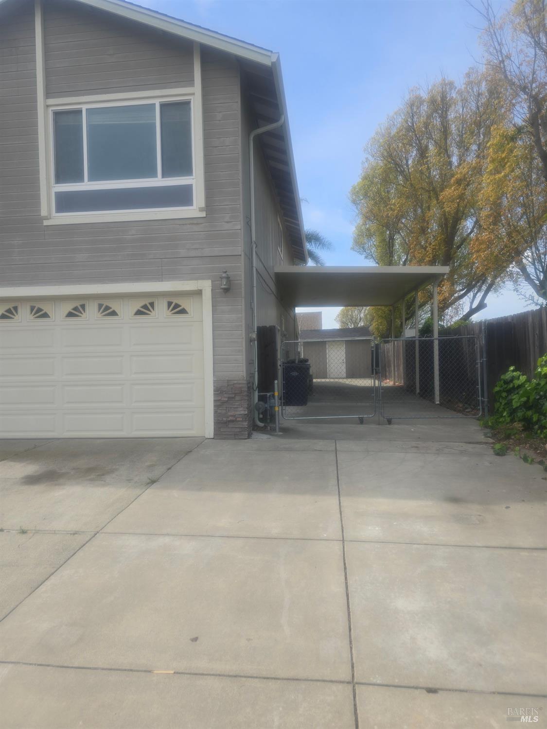 Detail Gallery Image 2 of 31 For 900 Bluejay Dr, Suisun City,  CA 94585 - 4 Beds | 2/1 Baths