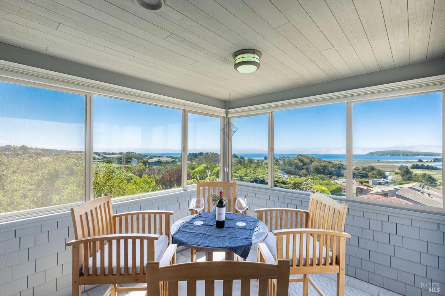 Detail Gallery Image 27 of 64 For 1513 Sea Way, Bodega Bay,  CA 94923 - 3 Beds | 2/1 Baths