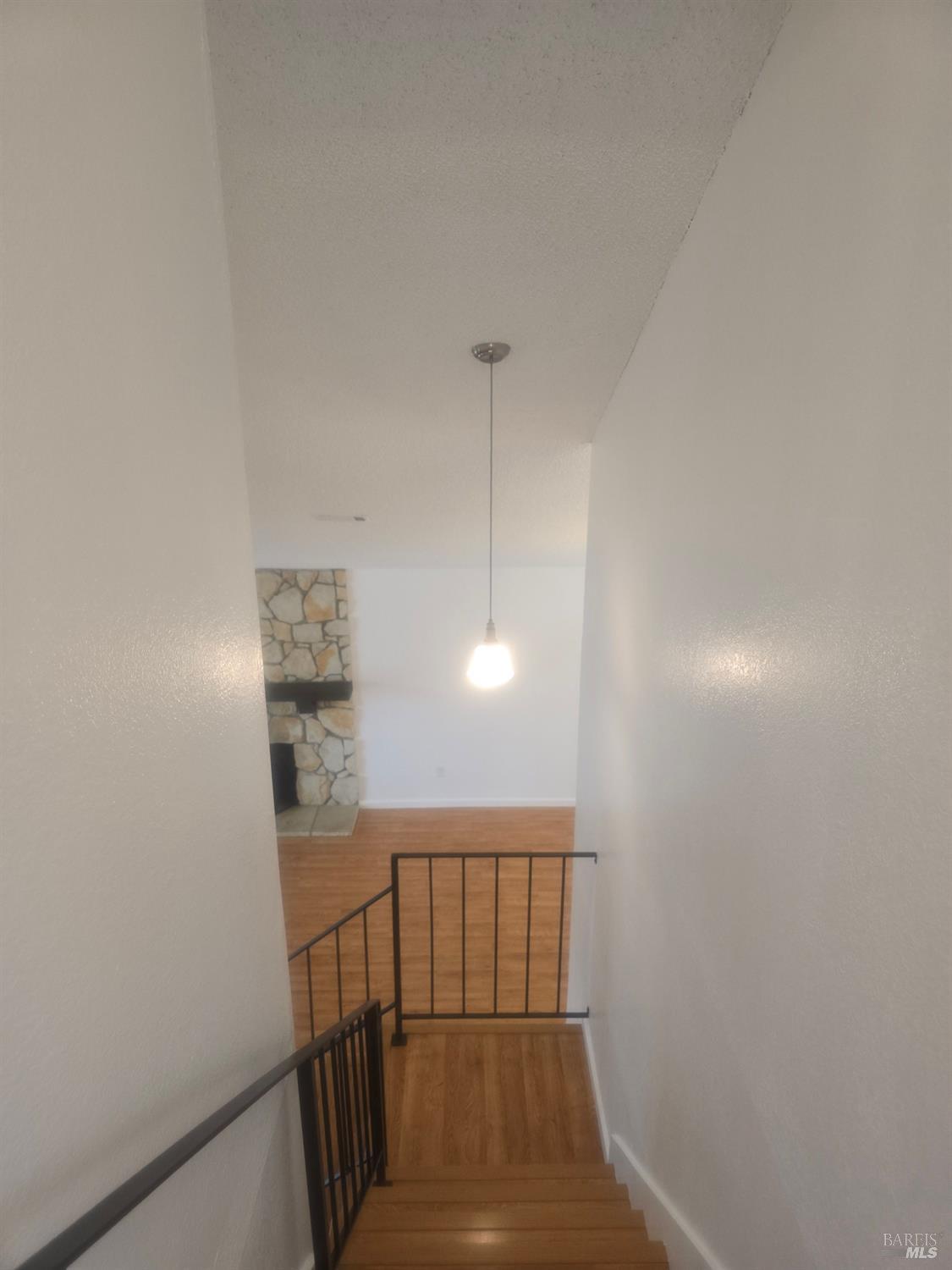 Detail Gallery Image 10 of 31 For 900 Bluejay Dr, Suisun City,  CA 94585 - 4 Beds | 2/1 Baths