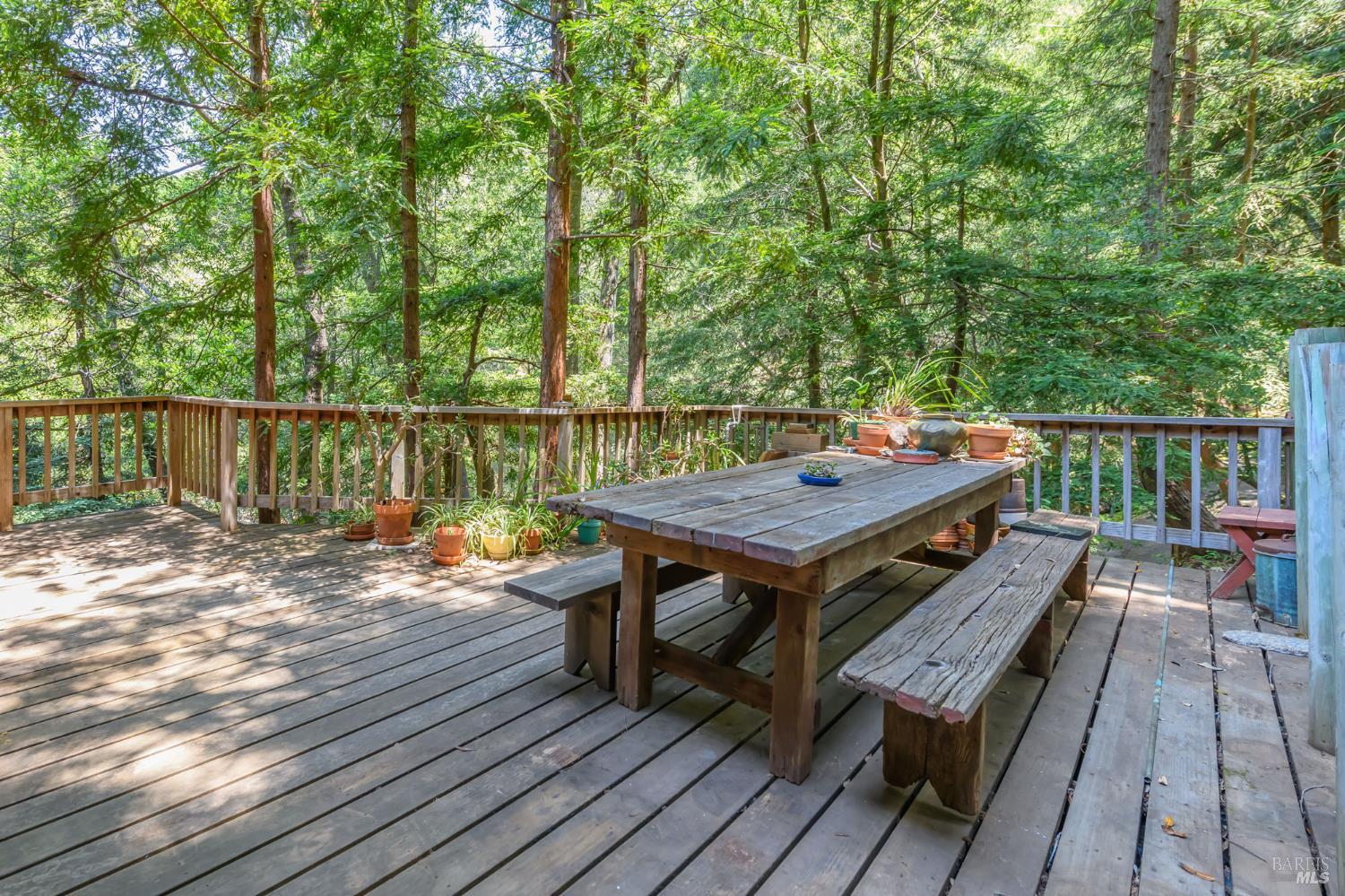 Detail Gallery Image 4 of 33 For 312 Shady Ln, Mill Valley,  CA 94941 - 5 Beds | 2 Baths