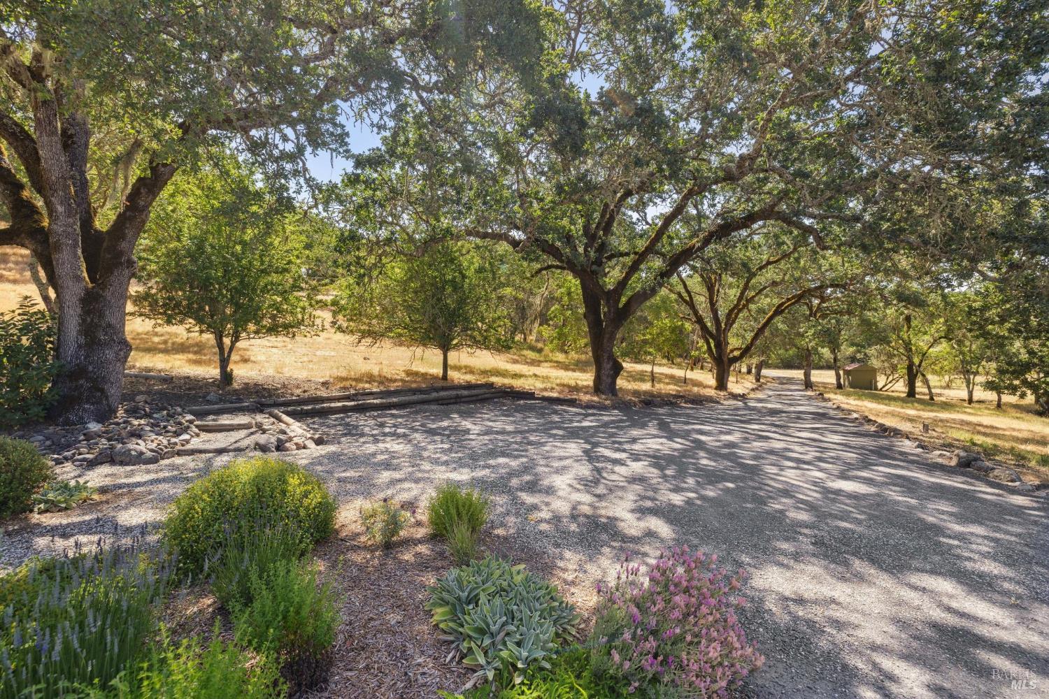 Detail Gallery Image 14 of 66 For 5219 Bennett Valley Ln, Glen Ellen,  CA 95442 - 3 Beds | 2 Baths