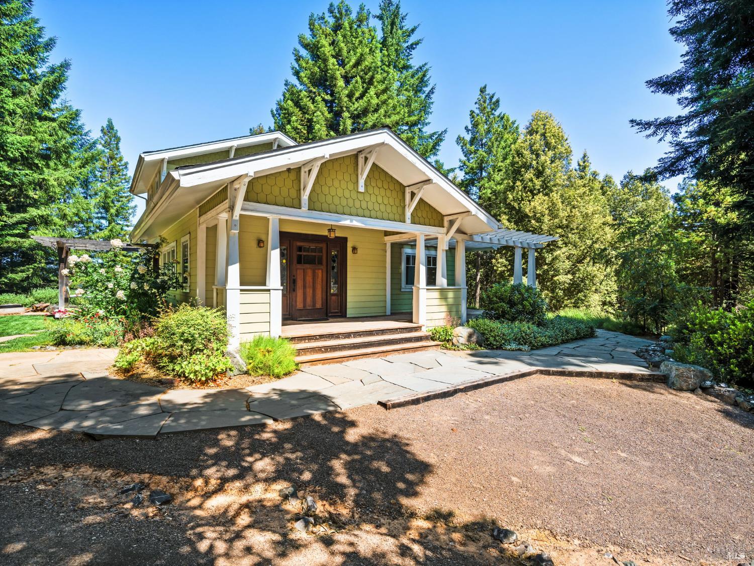 Detail Gallery Image 1 of 47 For 21900 Panorama Way, Philo,  CA 95466 - 3 Beds | 2 Baths