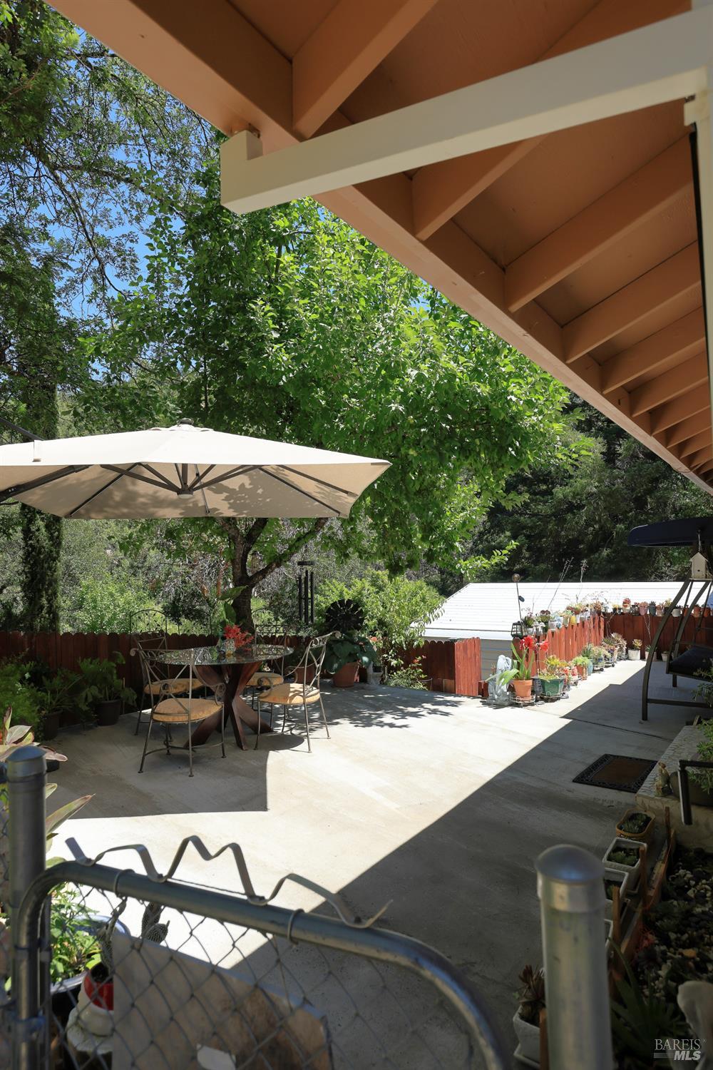 Detail Gallery Image 2 of 56 For 15951 Tomki Rd, Redwood Valley,  CA 95470 - 3 Beds | 2 Baths