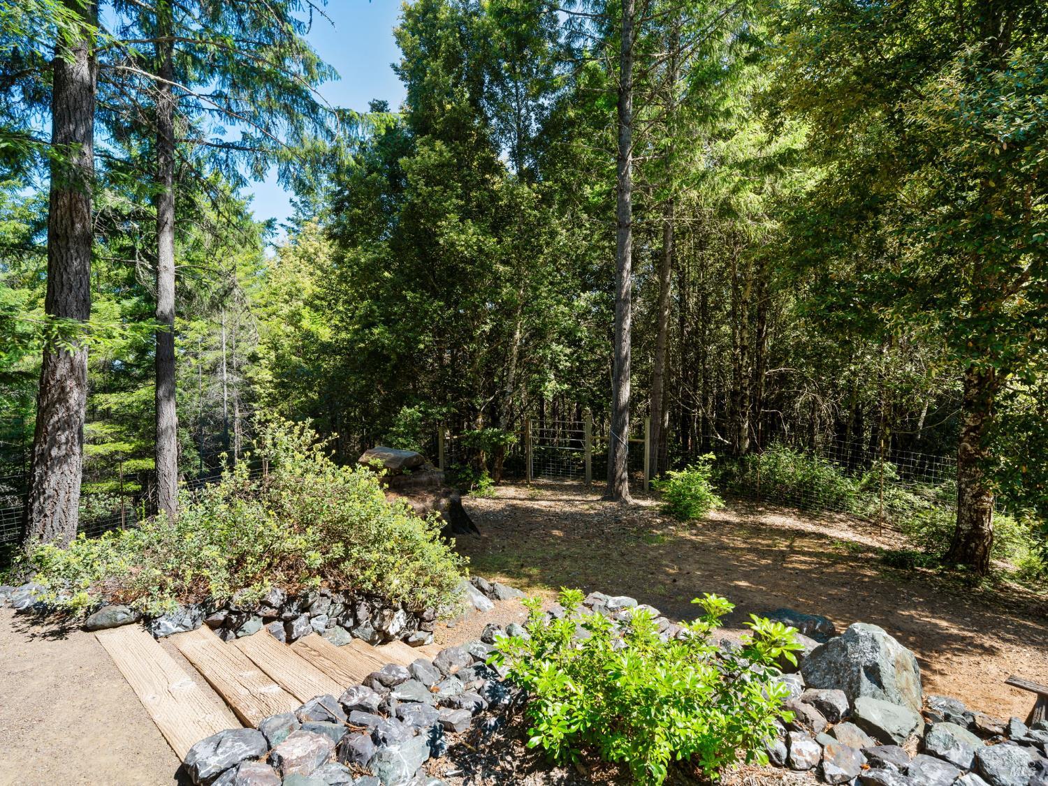 Detail Gallery Image 38 of 47 For 21900 Panorama Way, Philo,  CA 95466 - 3 Beds | 2 Baths