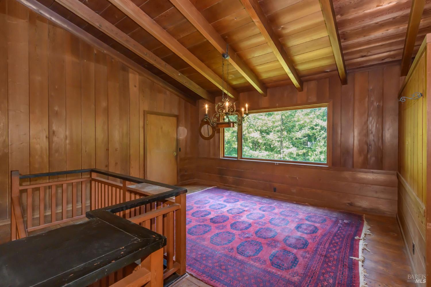 Detail Gallery Image 9 of 33 For 312 Shady Ln, Mill Valley,  CA 94941 - 5 Beds | 2 Baths