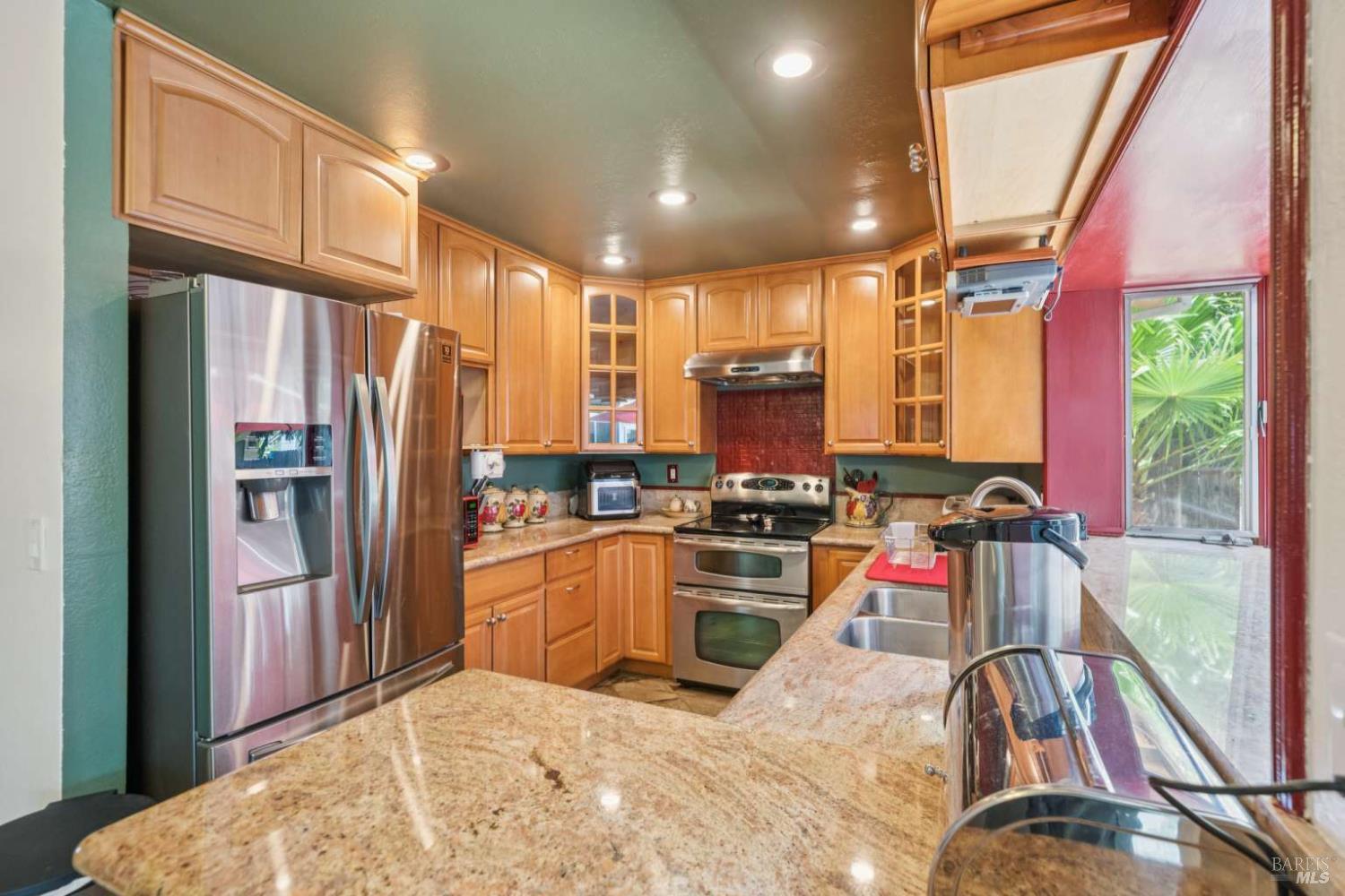 Woodlark Drive, Suisun City, California image 15