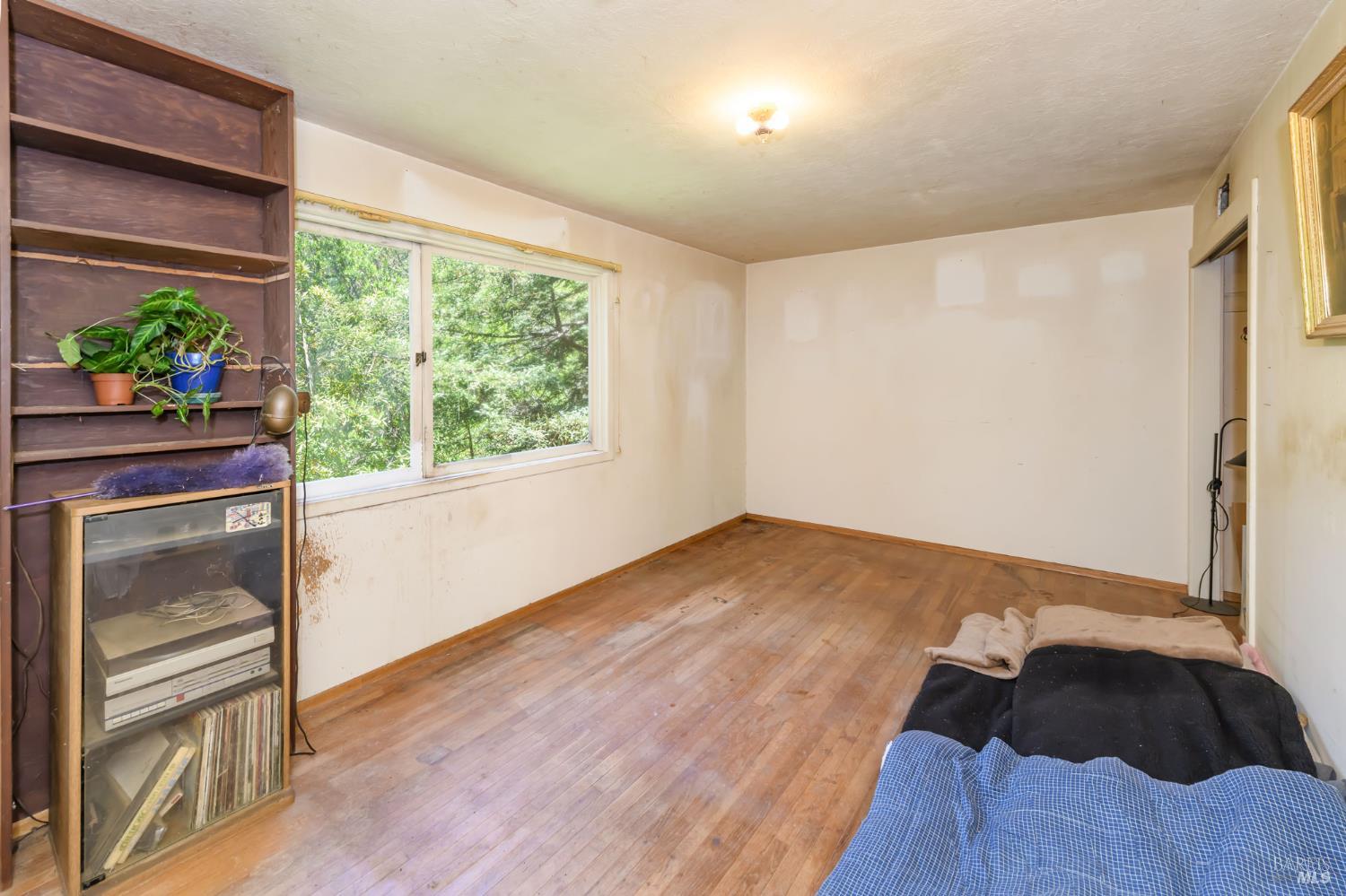 Detail Gallery Image 25 of 33 For 312 Shady Ln, Mill Valley,  CA 94941 - 5 Beds | 2 Baths