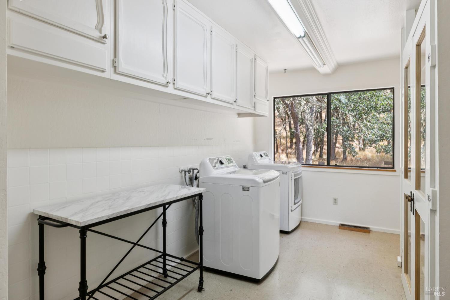 Detail Gallery Image 50 of 66 For 5219 Bennett Valley Ln, Glen Ellen,  CA 95442 - 3 Beds | 2 Baths