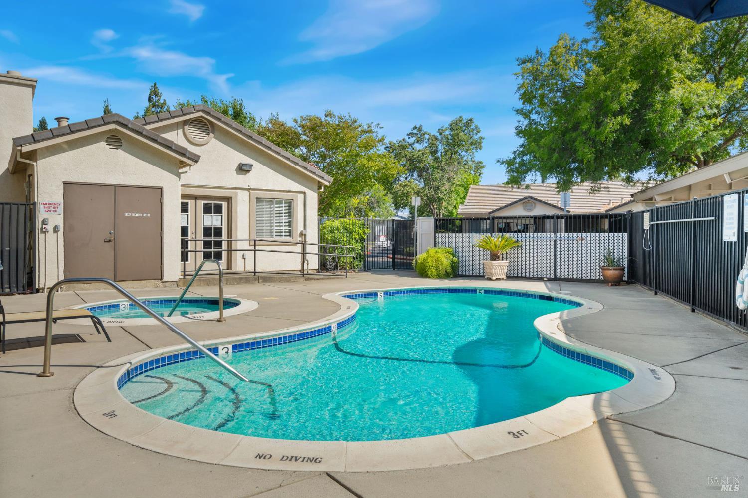 Eastwood Drive #1, Vacaville, California image 20