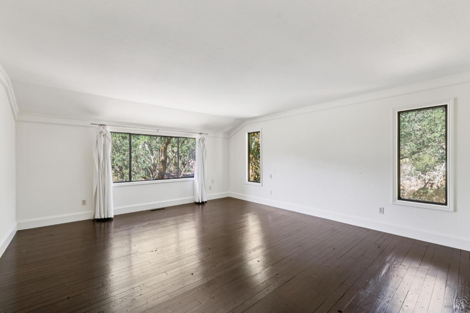 Detail Gallery Image 43 of 66 For 5219 Bennett Valley Ln, Glen Ellen,  CA 95442 - 3 Beds | 2 Baths