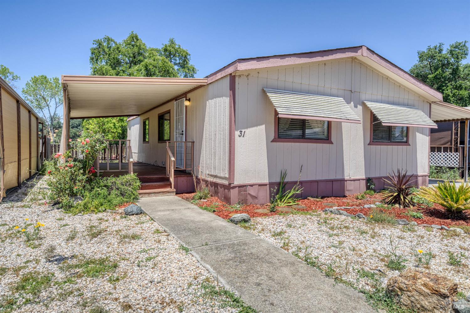 Detail Gallery Image 1 of 1 For 5330 Lakeshore Blvd 31, Lakeport,  CA 95453 - 2 Beds | 1/1 Baths
