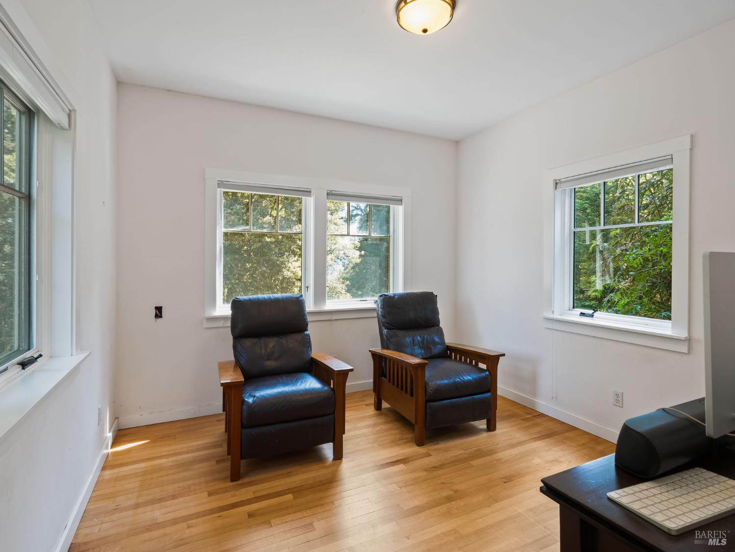 Detail Gallery Image 17 of 47 For 21900 Panorama Way, Philo,  CA 95466 - 3 Beds | 2 Baths
