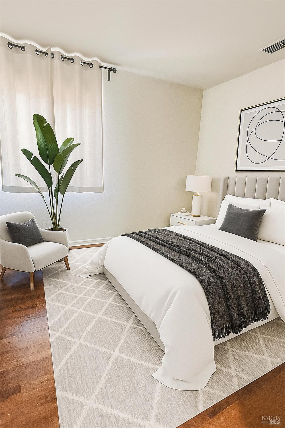 Detail Gallery Image 5 of 28 For 145 Summertime Ln, Suisun City,  CA 94585 - 3 Beds | 2/1 Baths