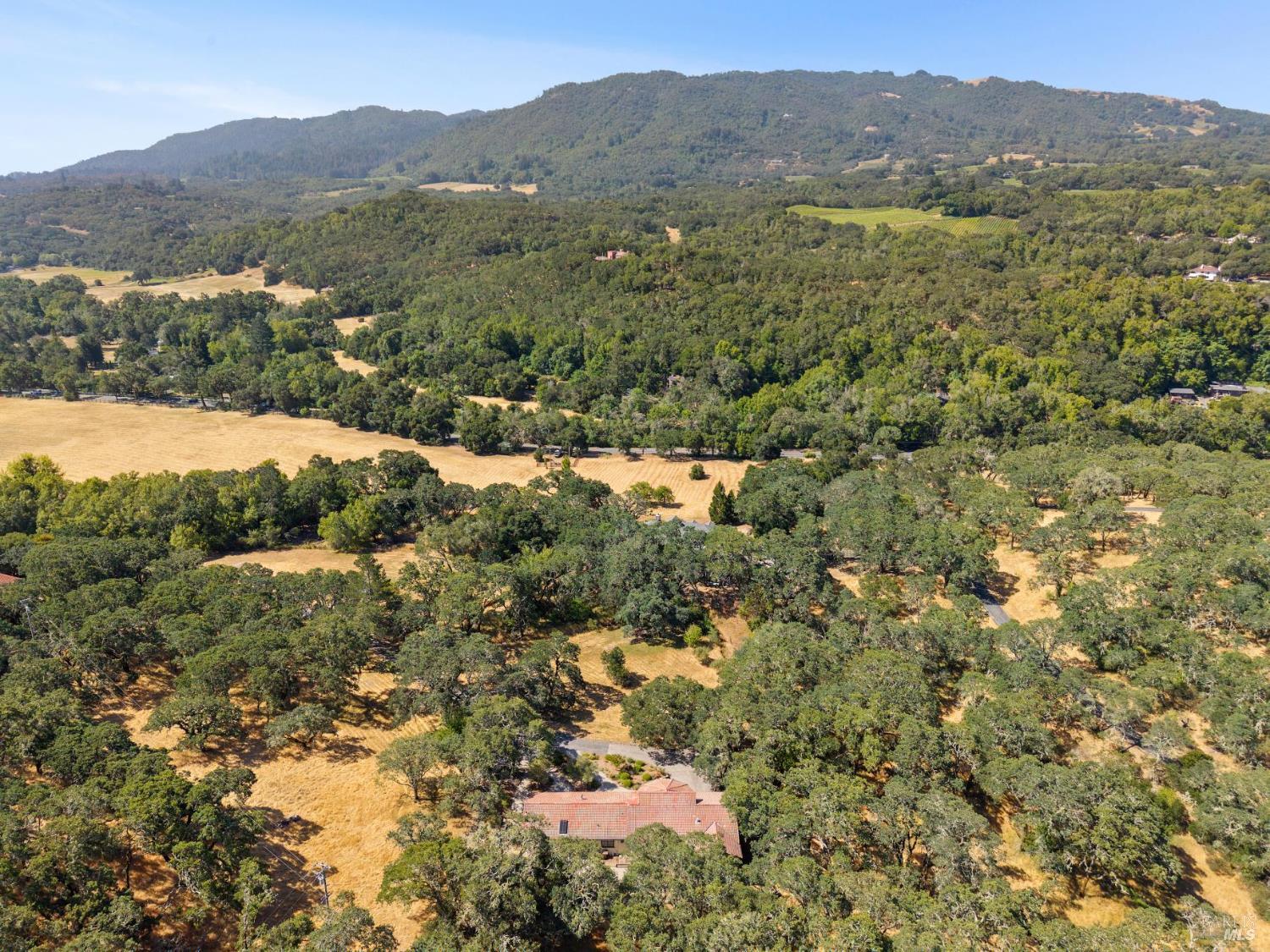 Detail Gallery Image 6 of 66 For 5219 Bennett Valley Ln, Glen Ellen,  CA 95442 - 3 Beds | 2 Baths