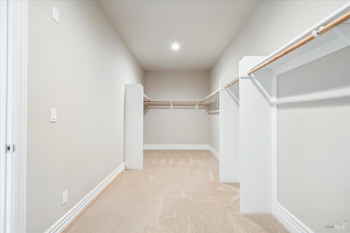 Detail Gallery Image 51 of 89 For 1012 Capitola Ct, Vacaville,  CA 95687 - 6 Beds | 4/1 Baths