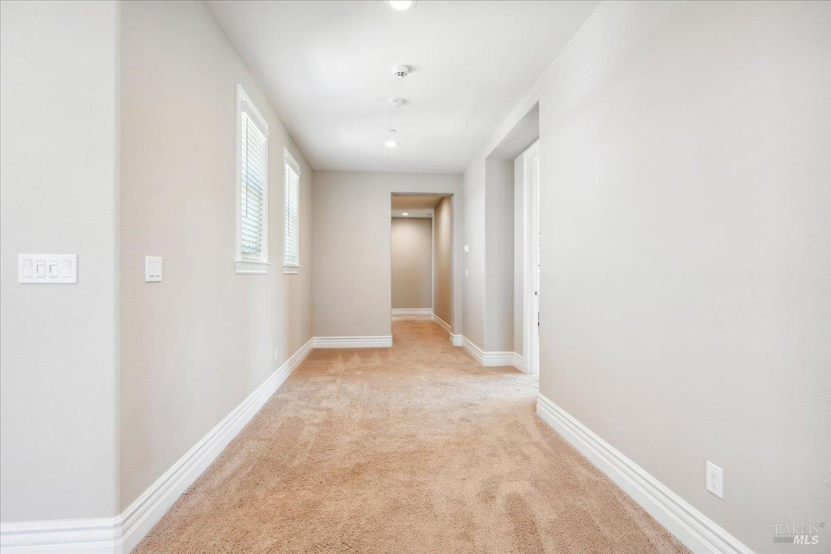 Detail Gallery Image 44 of 89 For 1012 Capitola Ct, Vacaville,  CA 95687 - 6 Beds | 4/1 Baths