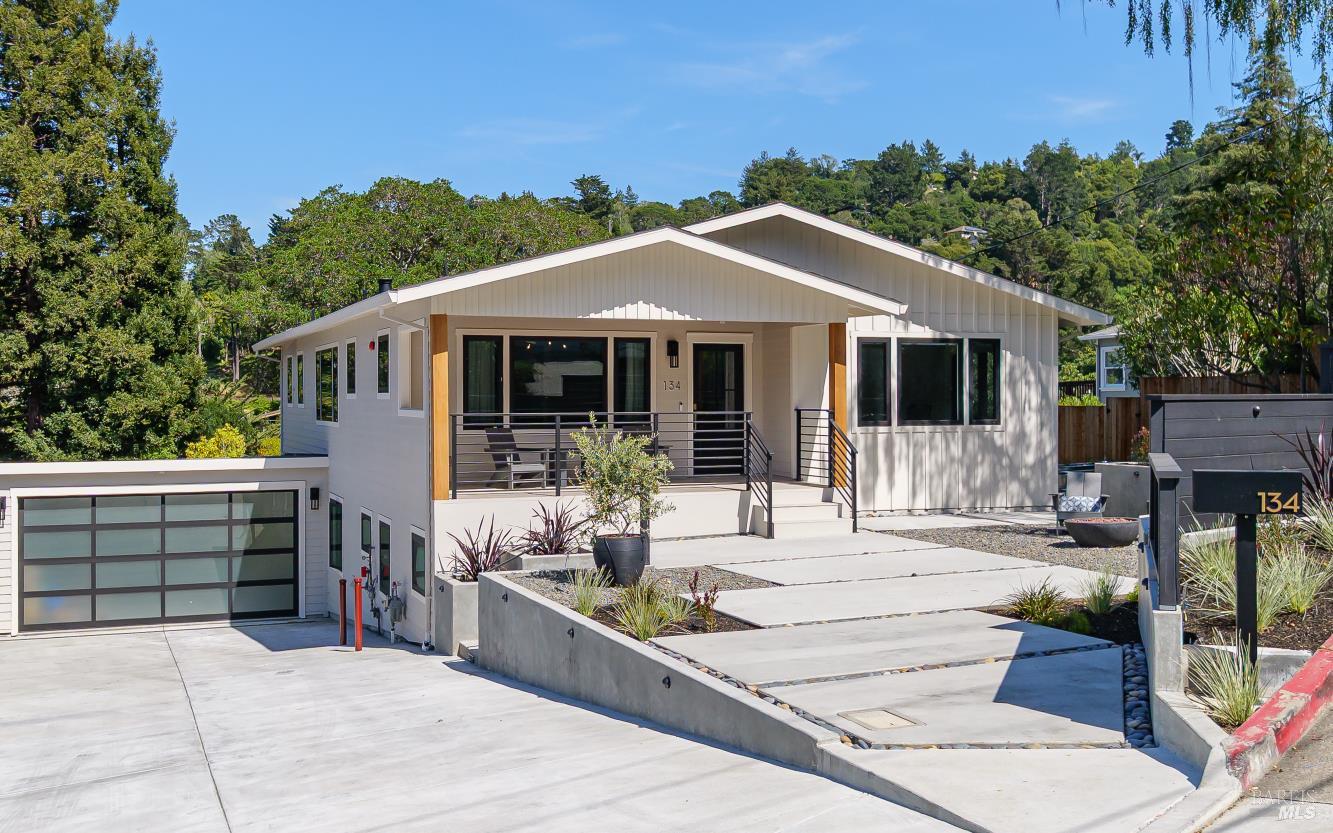 Detail Gallery Image 1 of 1 For Address Is Not Disclosed, Corte Madera,  CA 94925 - 5 Beds | 4 Baths