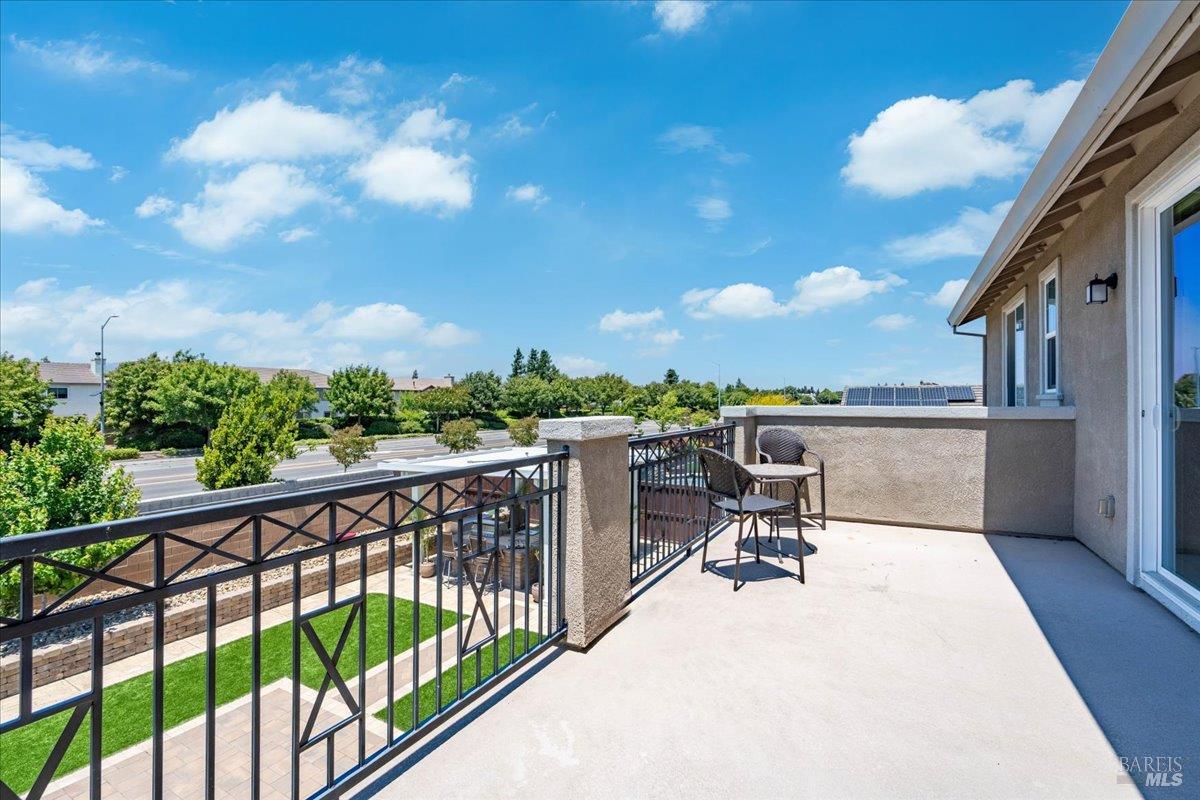Detail Gallery Image 61 of 89 For 1012 Capitola Ct, Vacaville,  CA 95687 - 6 Beds | 4/1 Baths