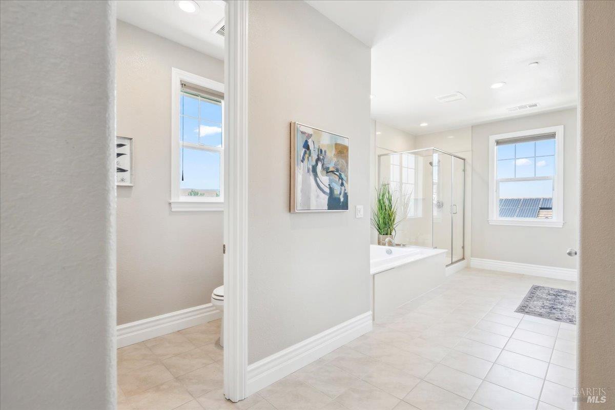 Detail Gallery Image 53 of 89 For 1012 Capitola Ct, Vacaville,  CA 95687 - 6 Beds | 4/1 Baths