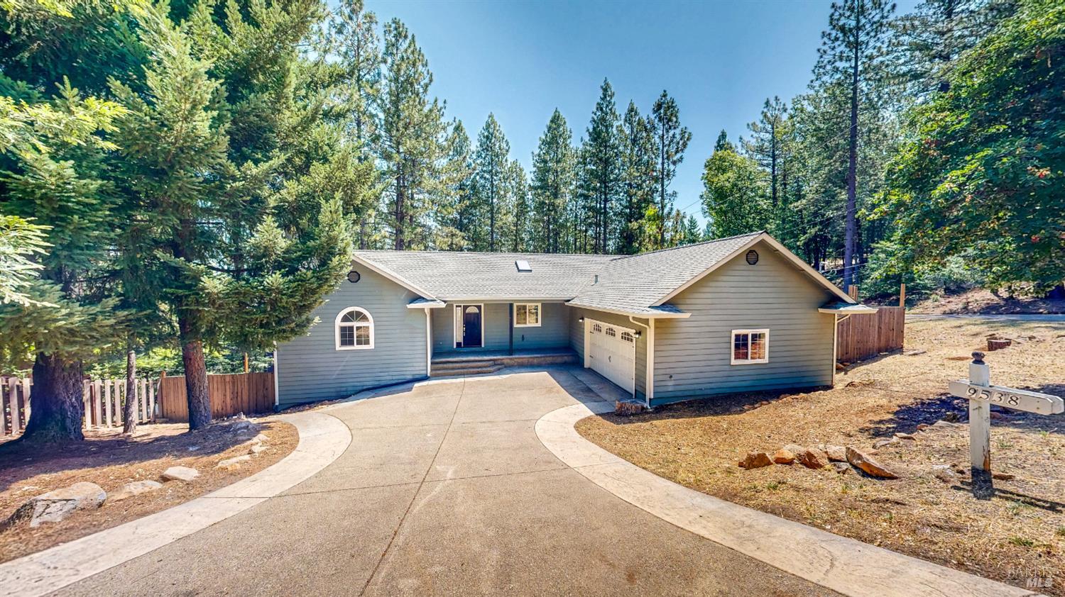 Detail Gallery Image 1 of 1 For 9538 Lassen Dr, Cobb,  CA 95426 - 3 Beds | 2 Baths