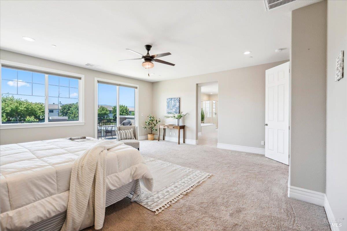 Detail Gallery Image 49 of 89 For 1012 Capitola Ct, Vacaville,  CA 95687 - 6 Beds | 4/1 Baths