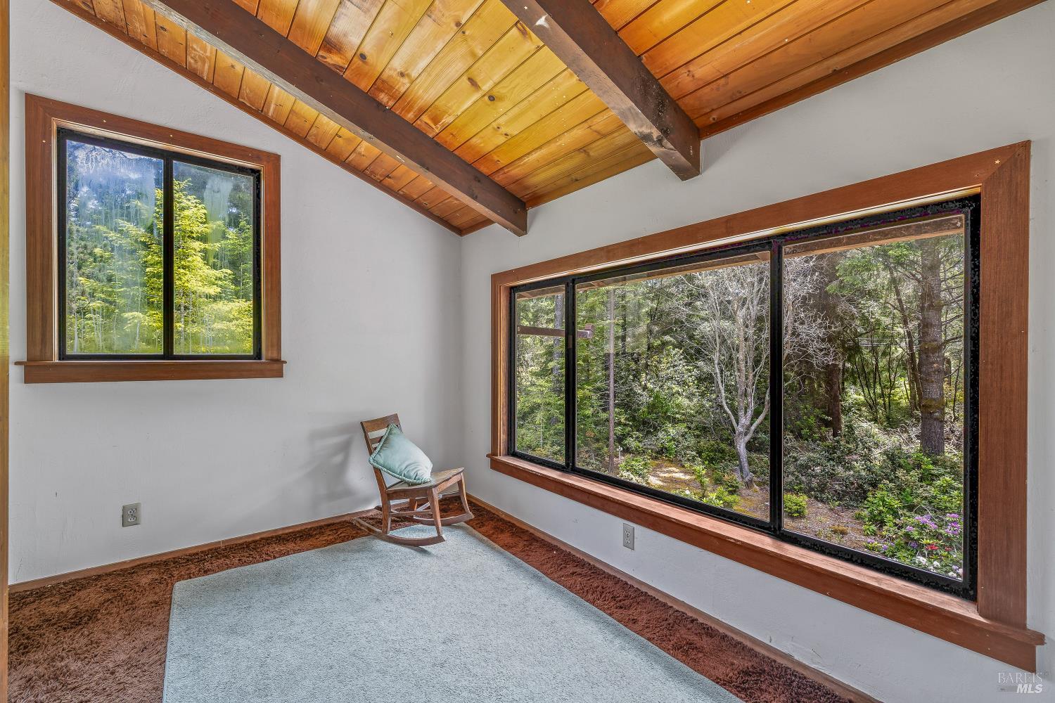 Detail Gallery Image 19 of 27 For 43150 Little Lake Rd, Mendocino,  CA 95460 - 4 Beds | 1 Baths