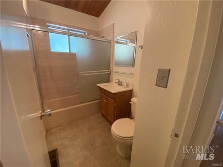 Detail Gallery Image 10 of 37 For 12137 Black Oak Dr, Loch Lomond,  CA 95461 - 3 Beds | 1 Baths