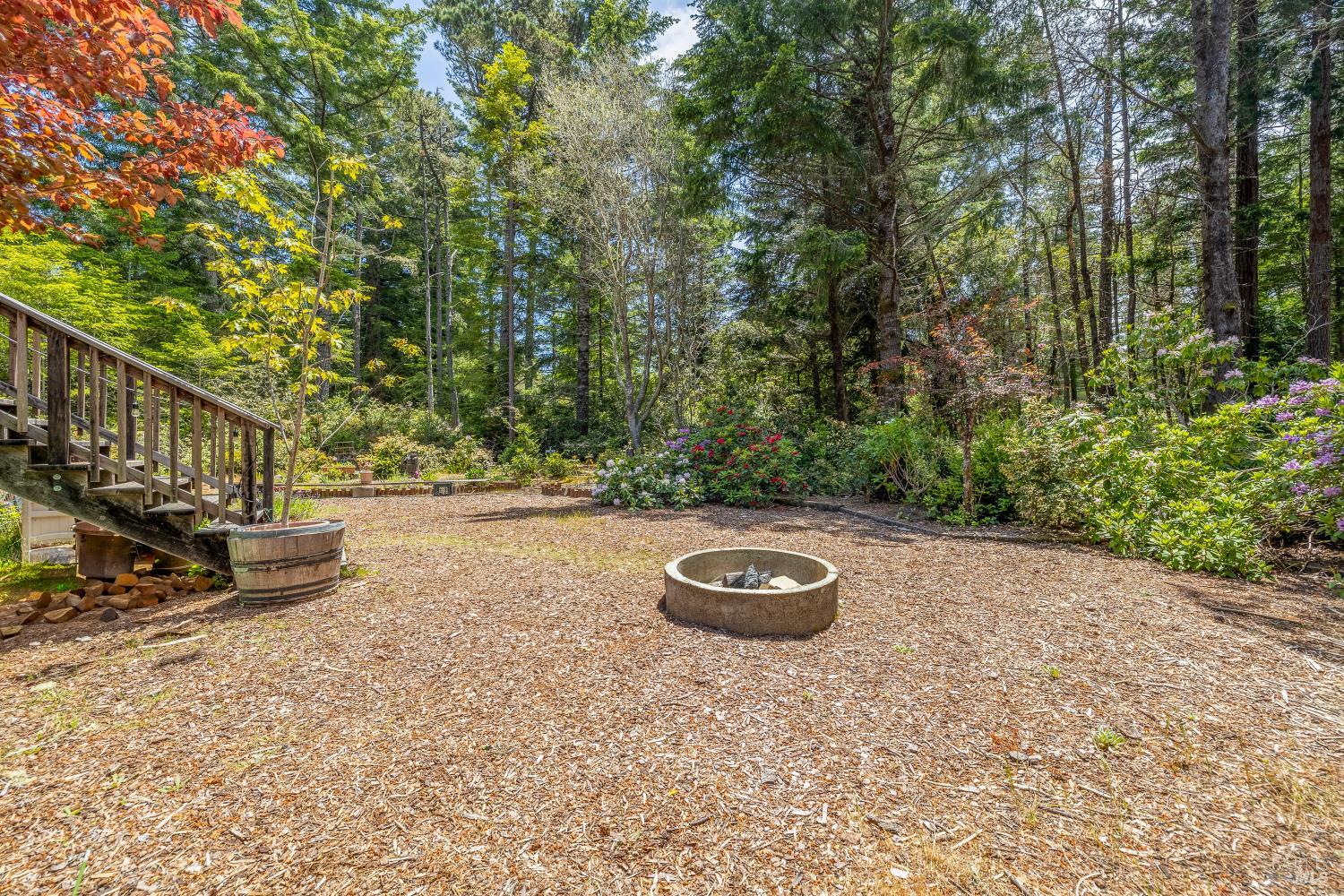 Detail Gallery Image 21 of 27 For 43150 Little Lake Rd, Mendocino,  CA 95460 - 4 Beds | 1 Baths