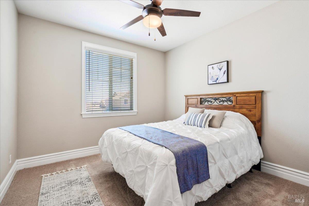 Detail Gallery Image 39 of 89 For 1012 Capitola Ct, Vacaville,  CA 95687 - 6 Beds | 4/1 Baths