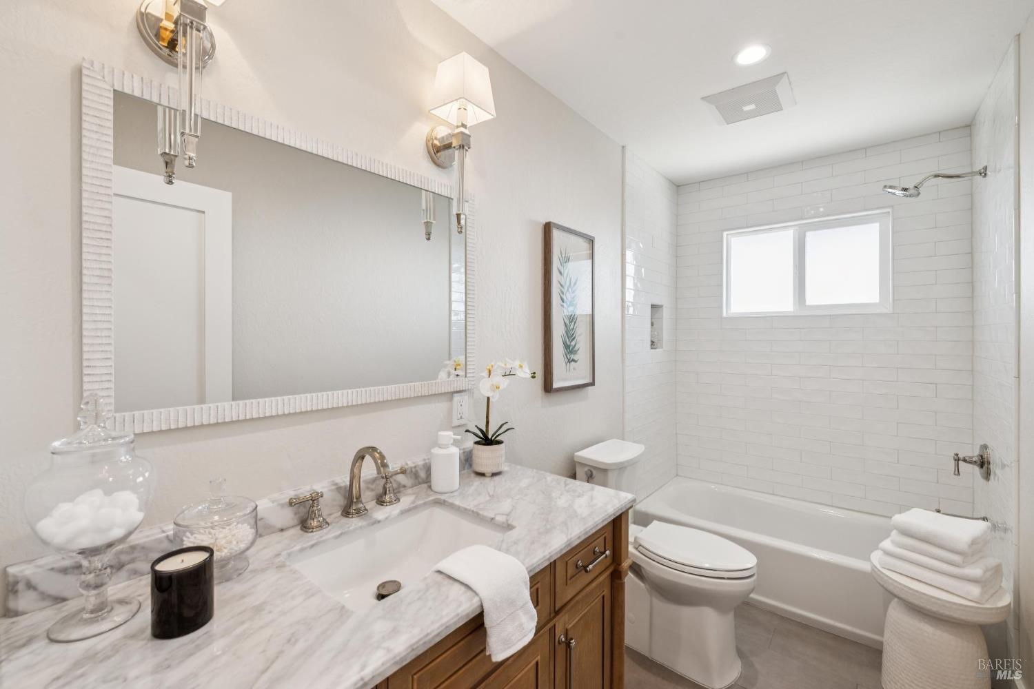 Detail Gallery Image 15 of 25 For 1830 Spring Mountain Rd, Saint Helena,  CA 94574 - 3 Beds | 2 Baths